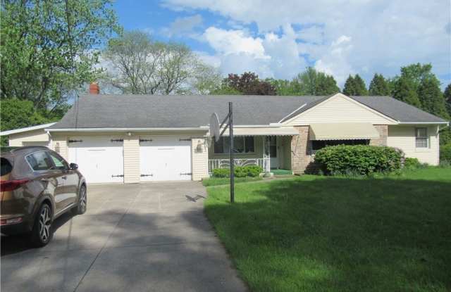 6453 Poplar Drive photos photos