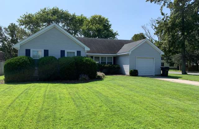 3 BED / 3 BATH SINGLE FAMILY Gallery 4