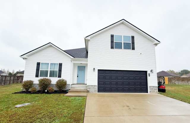 3 Bedroom 3 Bathrooms located on a Cul De Sac!! - 808 Waldon Court, Montgomery County, TN 37042