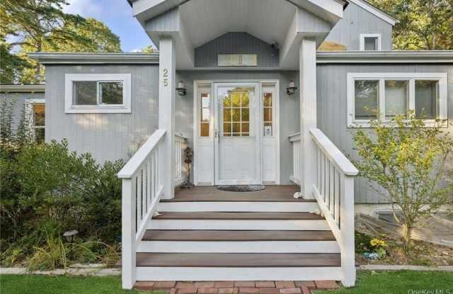 25 Blue Jay Way Gallery 2