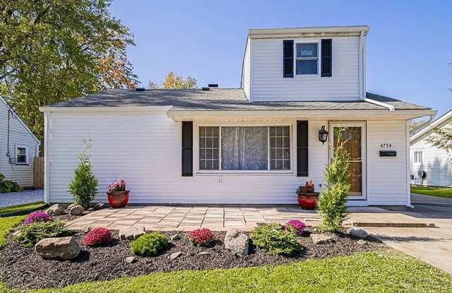 Charming Cape Cod - Move In Ready photos photos