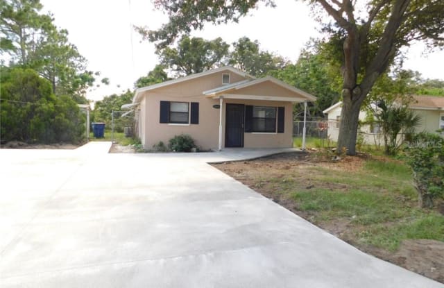 12600 118TH STREET - 12600 118th Street, Ridgecrest, FL 33778