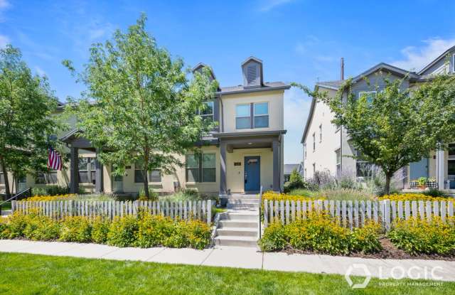 Beautiful Home, 1/2 off 1st Month Rent! photos photos