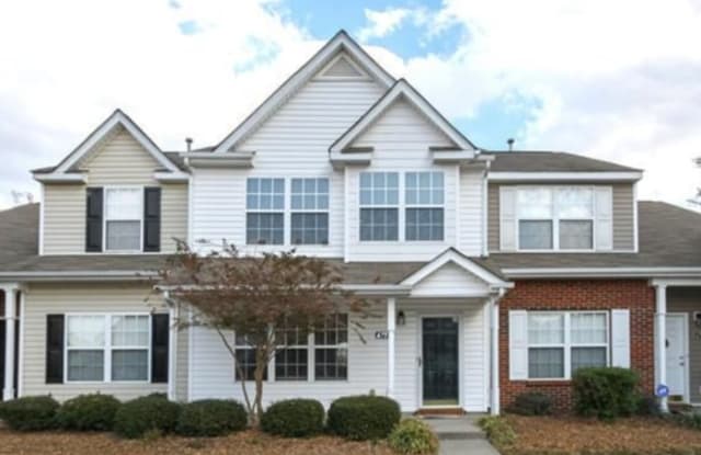 675 Rock Lake Glen - 675 Rock Lake Gln, Fort Mill, SC 29715