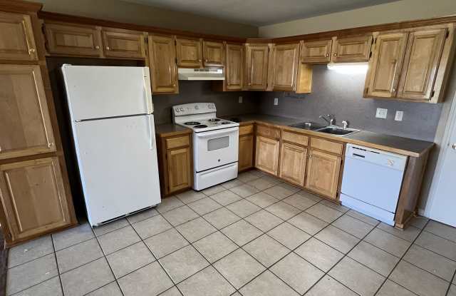 1504 North Vintage Lane - 1 Gallery 2