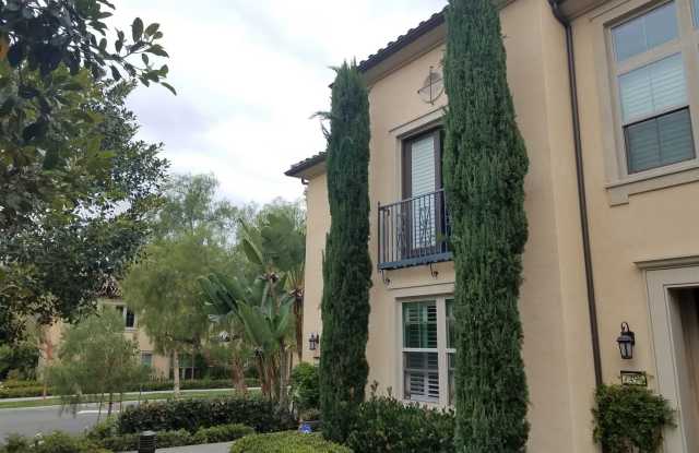 47 City Stroll - 47 City Stroll, Irvine, CA 92620