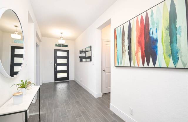 25302 Donahue Dr Gallery 4