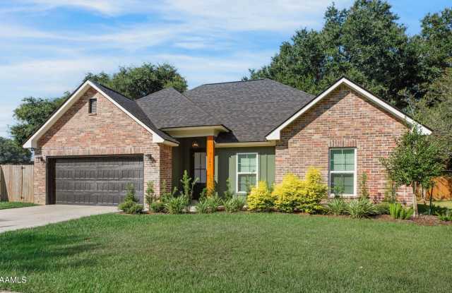 101 Habersham Drive Gallery 1