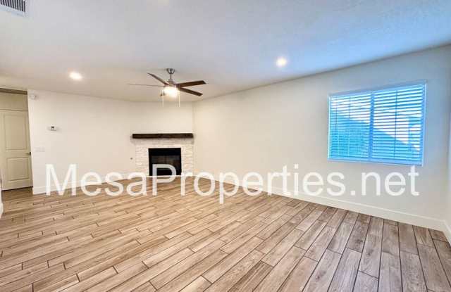 15011 Bear Valley Rd. Gallery 3