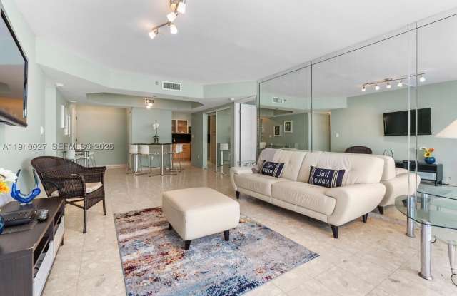 9341 COLLINS AVENUE Gallery 4