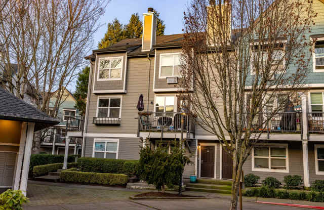 Townhome-Style Condo at Columbia Shores - 3 Bedroom photos photos