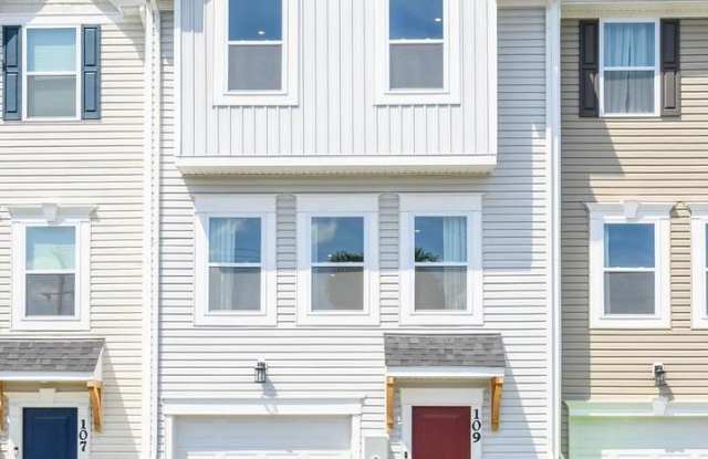 109 MARLOW Court Gallery 2