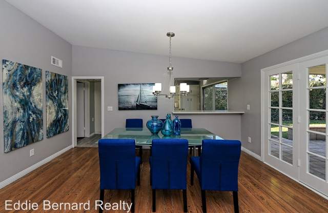 5865 Babbitt Ave. Gallery 2