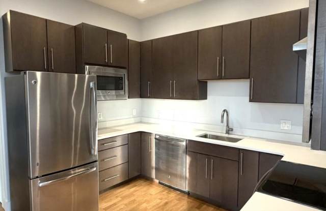 13 West Central St. photos photos