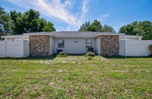 Freshly Updated Gulf Breeze Gem with New Appliances! photos photos