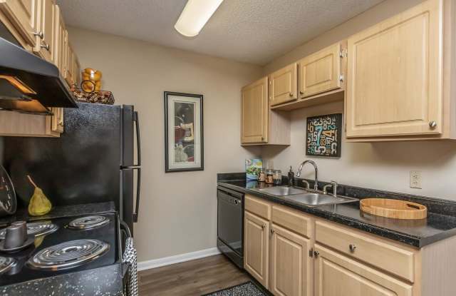 Lake Brandt Apartments Gallery 3