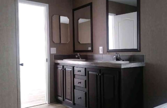 4348 Theresa Court Gallery 4