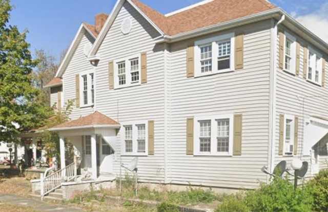 201 E. North Street - 4 photos photos