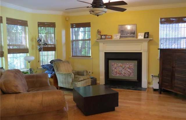 105 Tanyard Creek Court Gallery 3