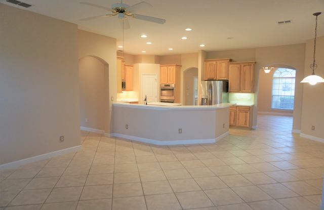 4040 Greystone Dr Gallery 4