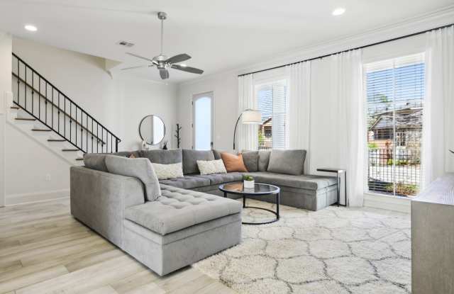 1656 Belmont Avenue, Unit A photos photos