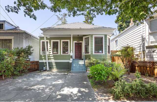 1529 Stanton St - 2 bedroom | 1.5 bathroom | Single family home photos photos