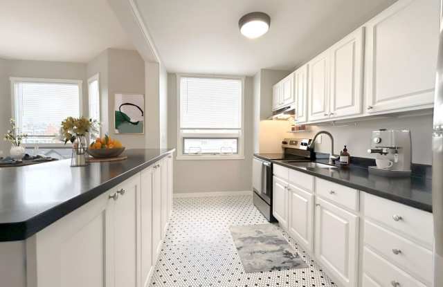 Clairemont Apartments Gallery 3