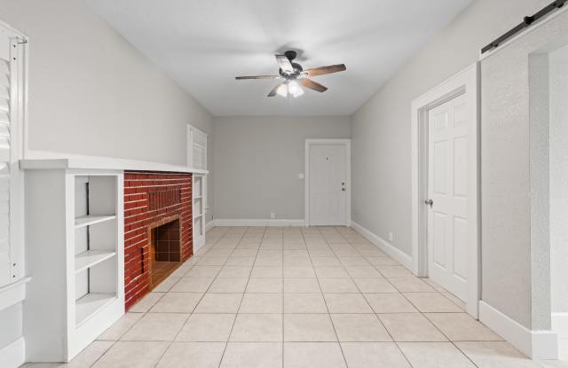 1718 4th Avenue East Gallery 4
