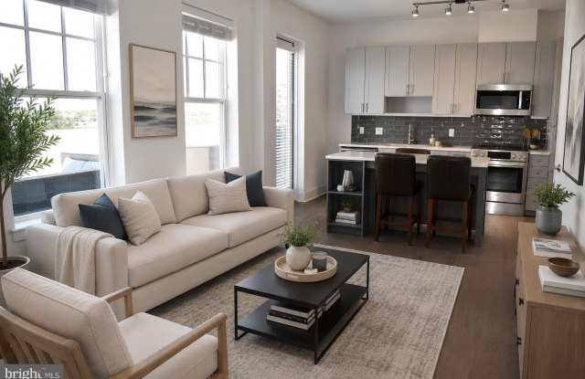 6803 CAMERON DR NW #PENTHOUSE 3 Gallery 2