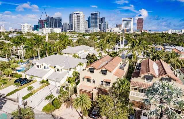 612 SW 8th Ave photos photos