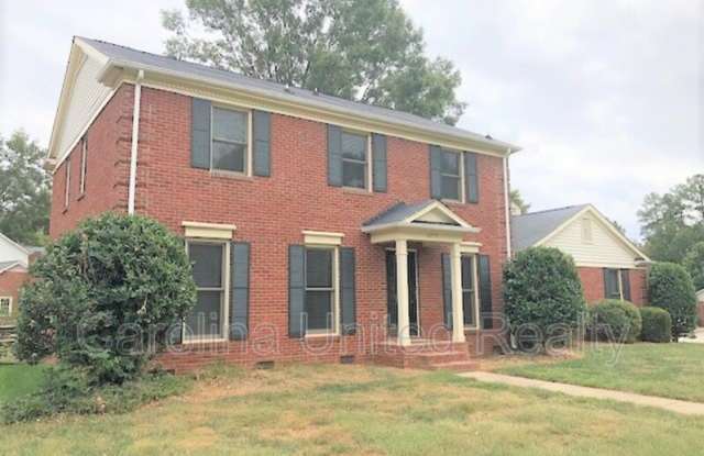 10755 Colony Woods Dr - 10755 Colony Woods Drive, Charlotte, NC 28277