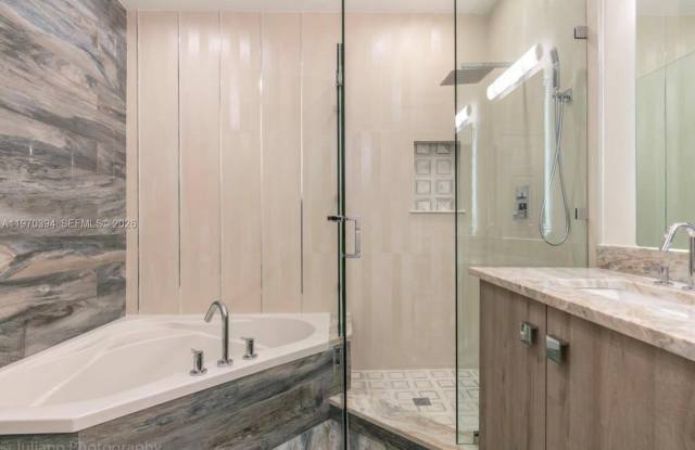 621 NE 8th Ave photos photos