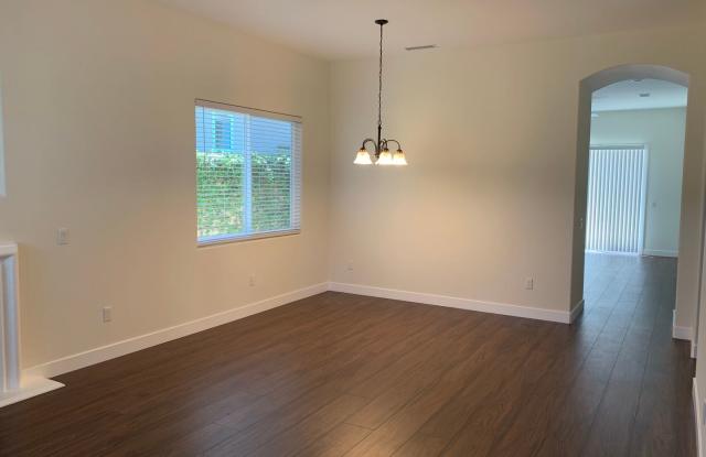 4305 Camino De La Rosa Gallery 3