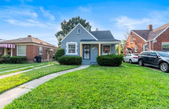 Beautiful Blue Bungalow photos photos