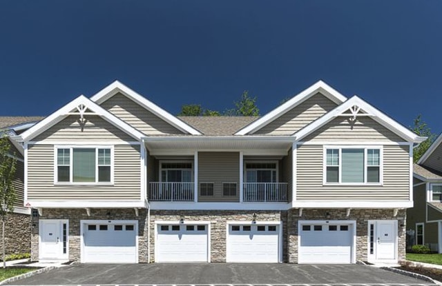 Woodmont Knolls Gallery 3