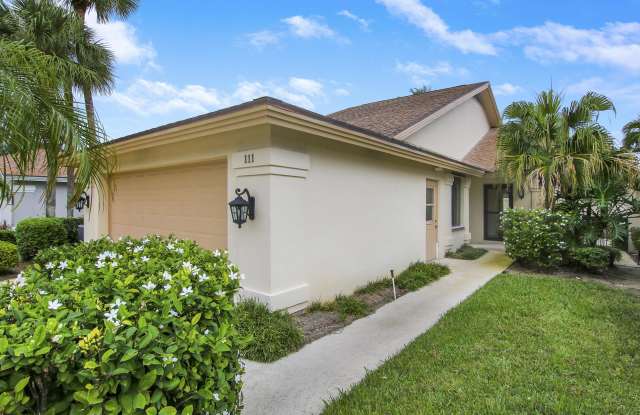 111 Seashore Drive Gallery 2