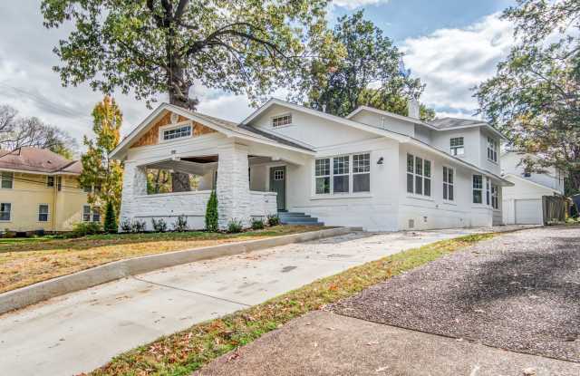 Elegant Midtown Memphis Single-Family Home for Lease photos photos