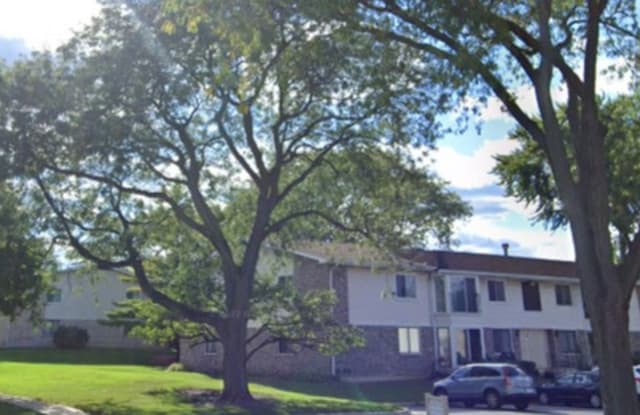 2800 Mitchell Drive - 2800 Mitchell Drive, Woodridge, IL 60517