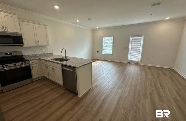4442 Lost Bay Dr Gallery 2