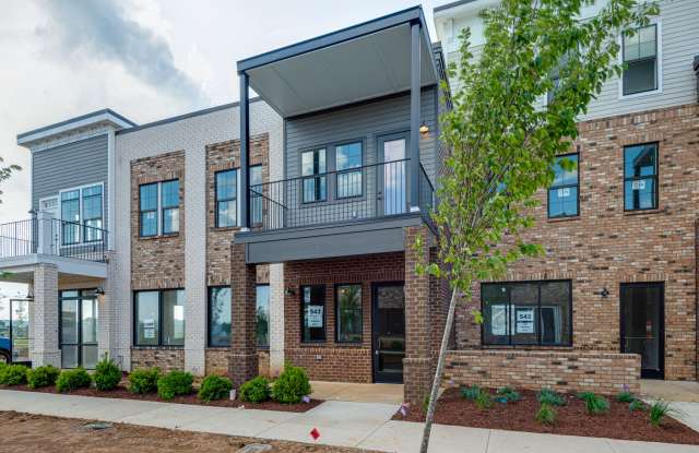 413 Ronan way - 2 photos photos