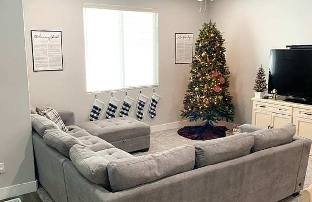 1999 East Abbey Way photos photos