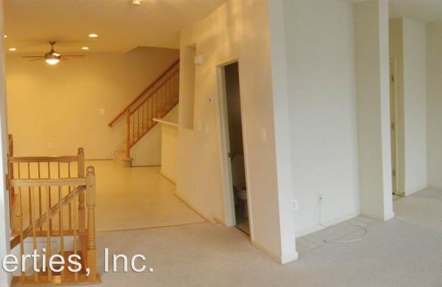 20870 Pitt Ter Gallery 2