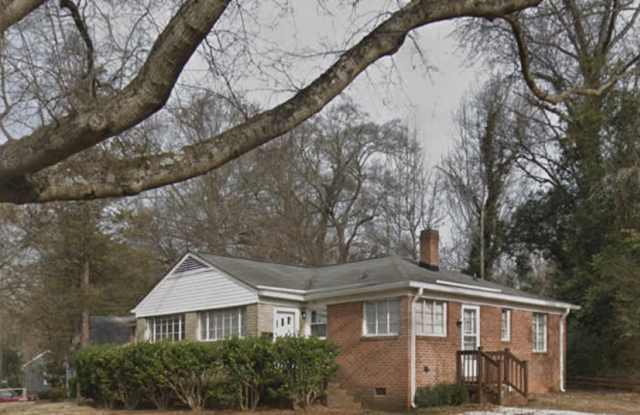 1301 Richmond Place - 1301 Richmond Place, Charlotte, NC 28209 1301 Richmond Place - 1301 Richmond Place, Charlotte, NC 28209