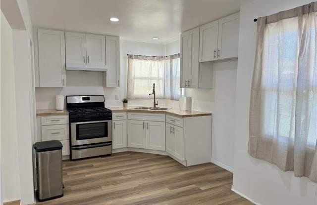 719 S Walnut photos photos