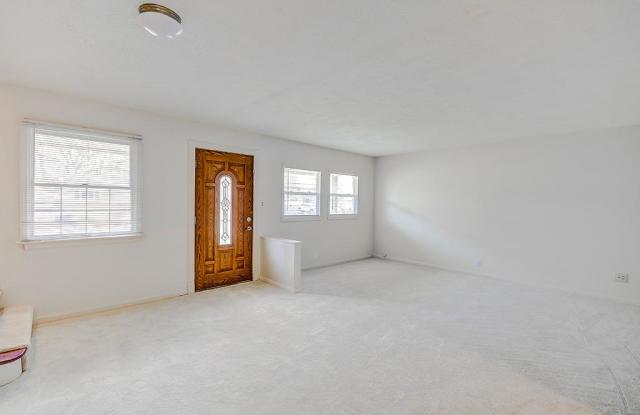 1514 S Walton Street Gallery 4