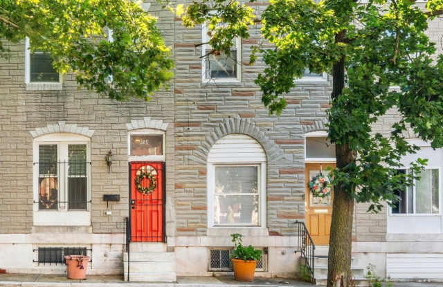 514 N MILTON Avenue Gallery 2