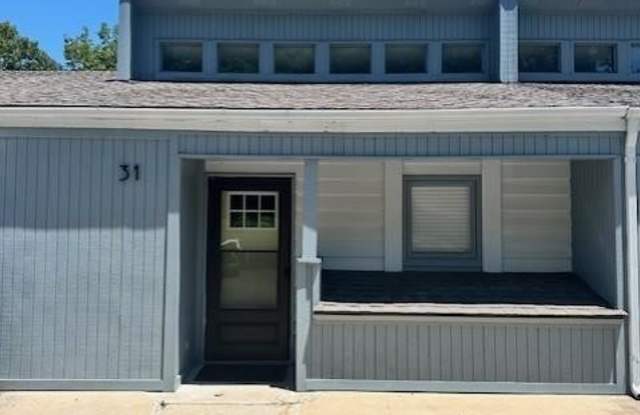 31 Estes  DR - 31 Estes Drive, Bella Vista, AR 72715