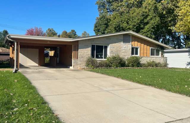 Charming Mid-Century Modern 3 bedroom on the West Side $1700 per month photos photos