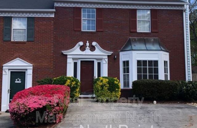 676 Anderson Walk Lane - 676 Anderson Walk, Marietta, GA 30062