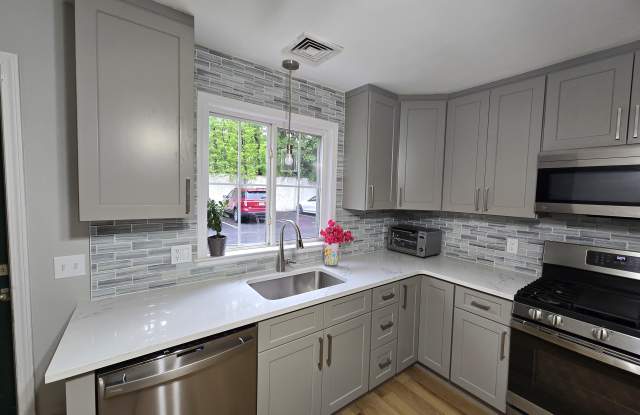 3 Hirschklau Lane photos photos
